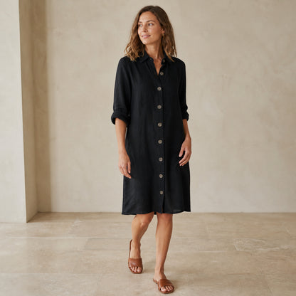 Harriet Linen Shirt Midi in black, three-quarter view