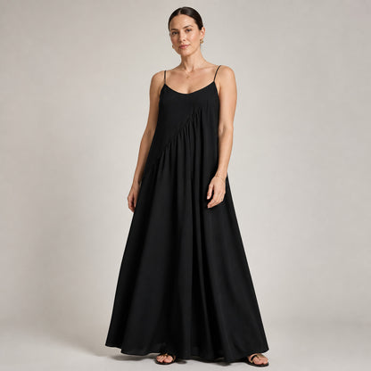 Juno Trapeze Maxi in black, front view