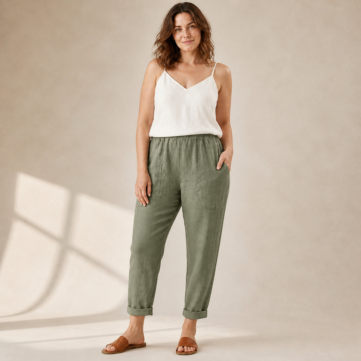Sadie Linen Trousers in green, front view