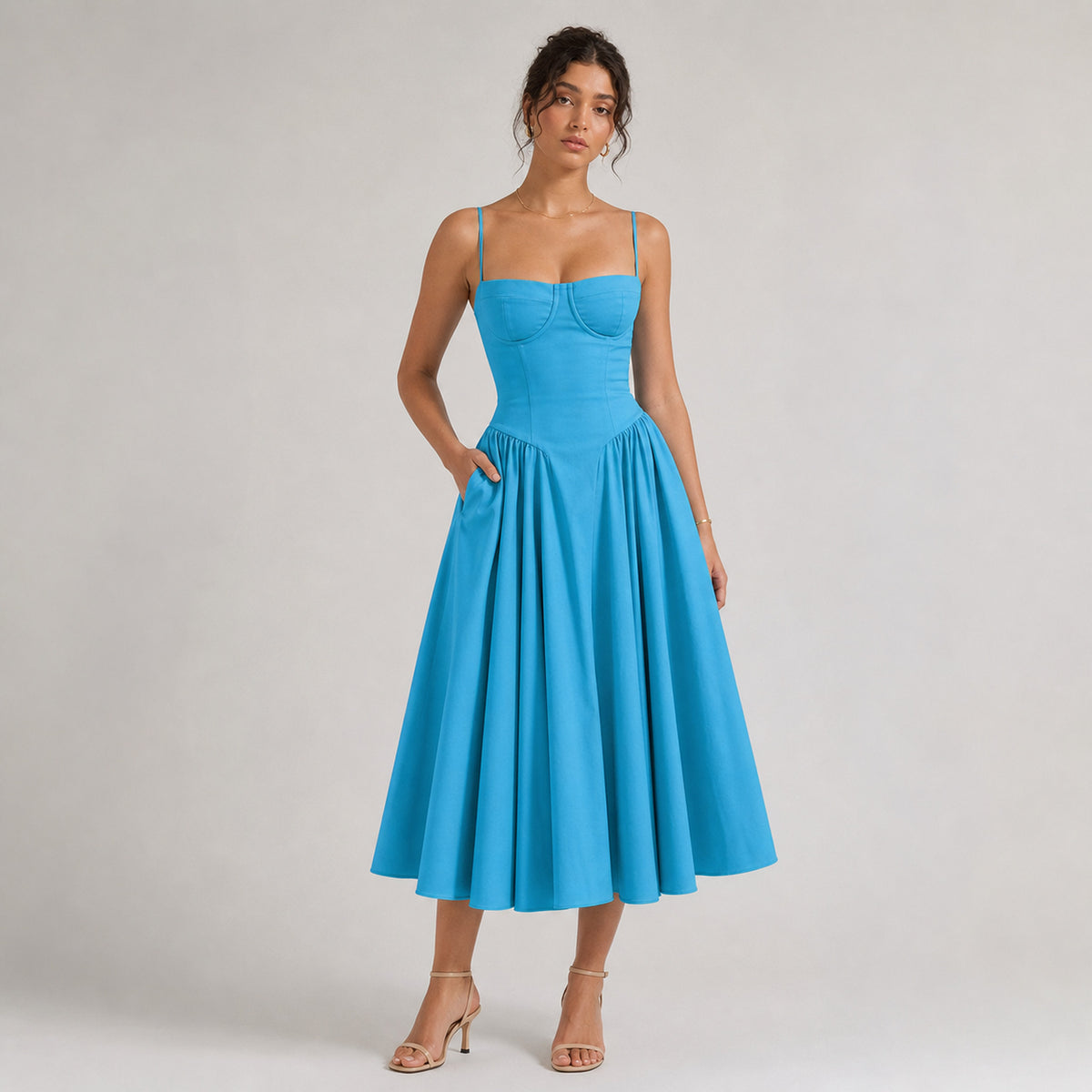 Colette Corset Midi in light blue, front view